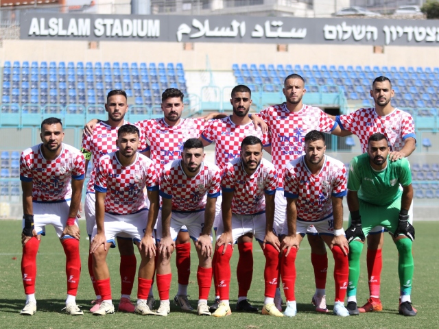 שחקני מוסמוס בפתיחה (דאפר מחאמיד)